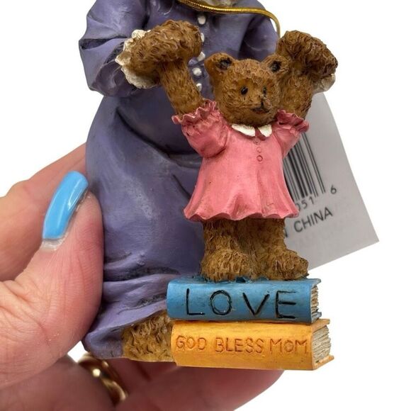 Vintage 1999 Berry Hill Bears Then Shalt Thou Walk in Thy Way Safely Figurine - Picture 8 of 11